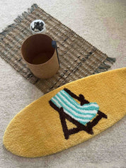 Beach Day Floor Rug, Machine-washable Soft Playful Coastal Style Accent Decorative Rug