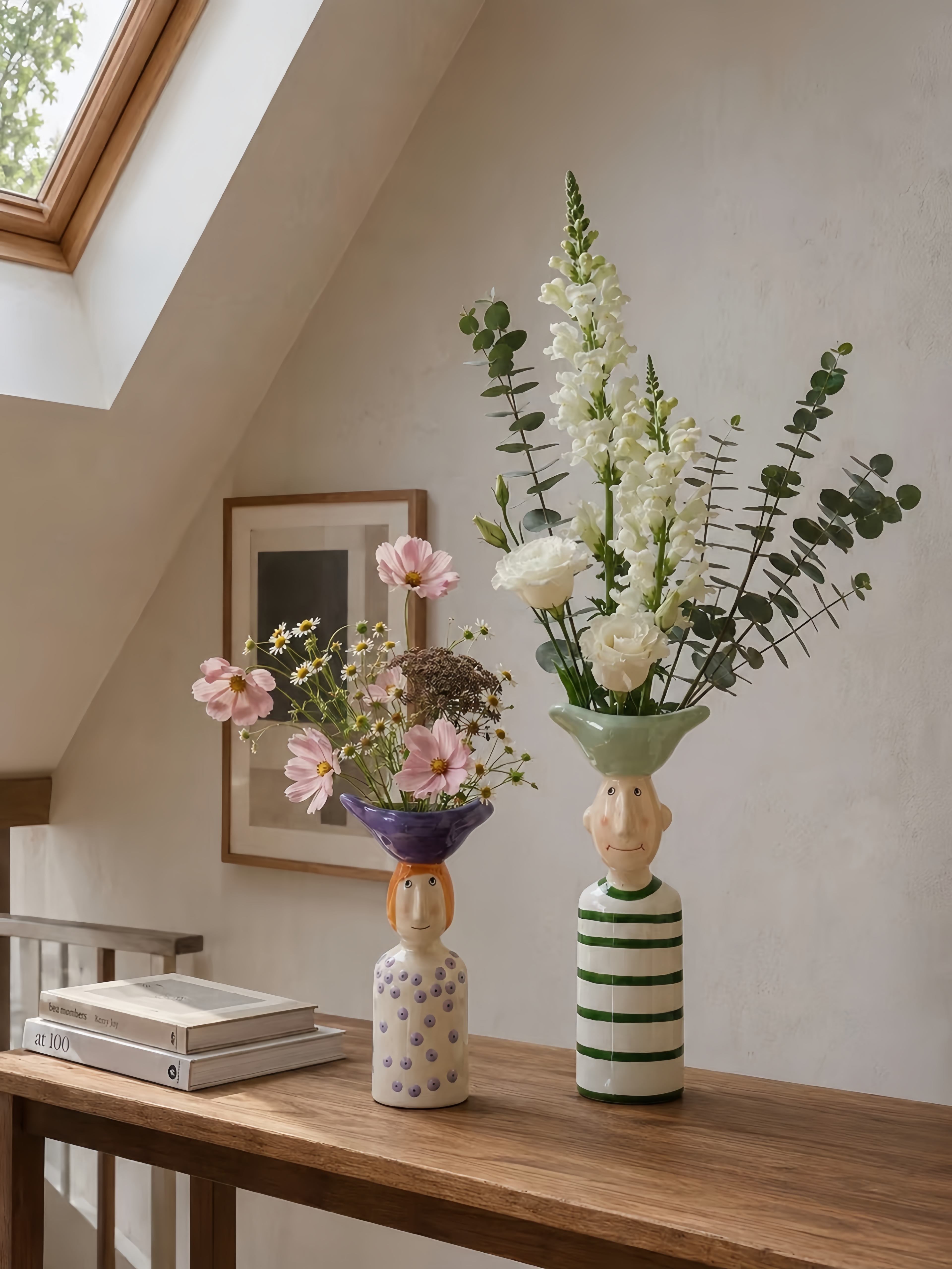 Couple Ceramic Flower Vase – Cute Whimsical Decor for Eclectic Shelf & Table