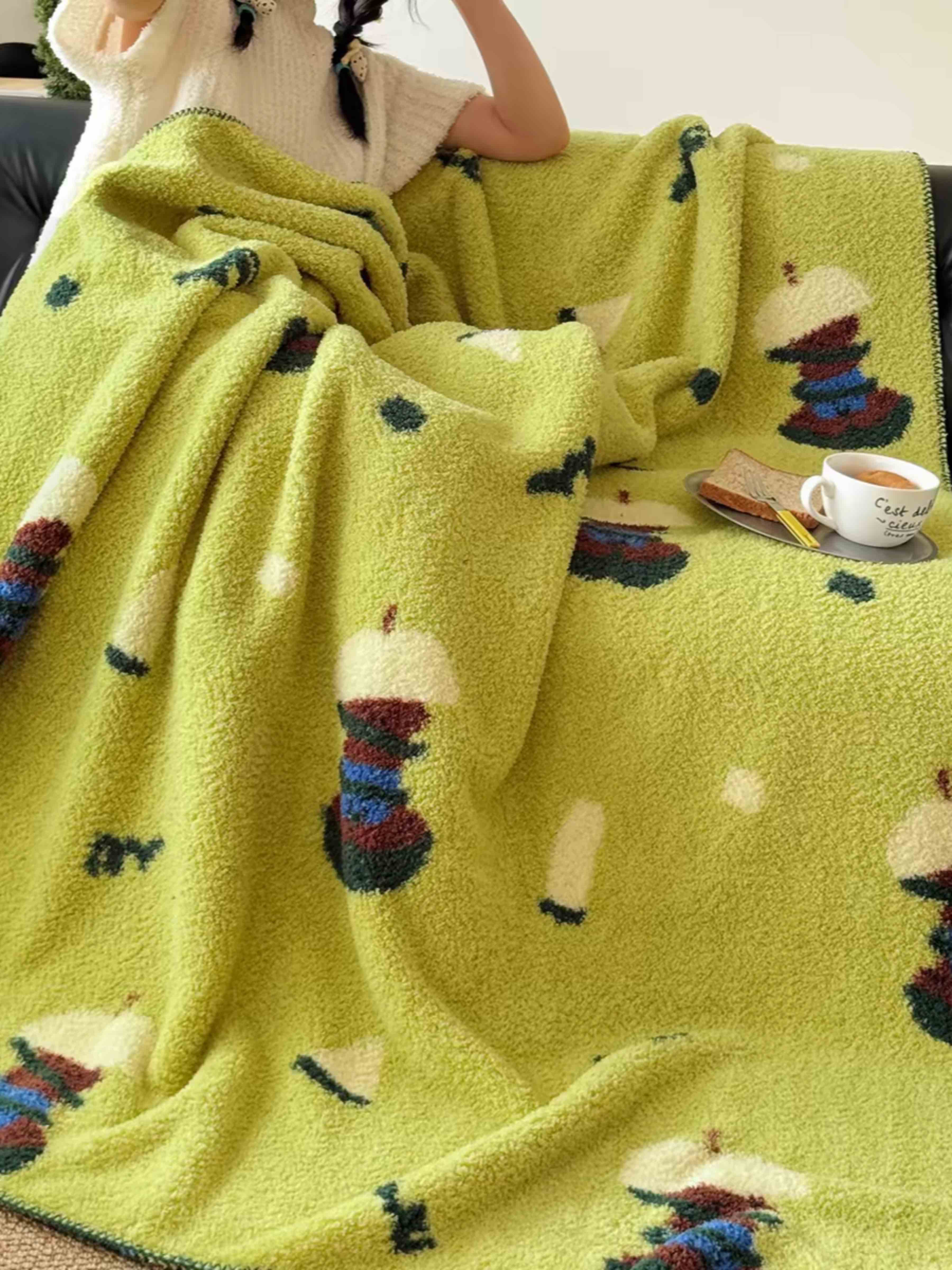 Sunny Meadow Throw Blanket, Soft Fluffy Sofa Throw for Cozy Living Room Decor