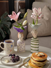 Couple Ceramic Flower Vase – Cute Whimsical Decor for Eclectic Shelf & Table