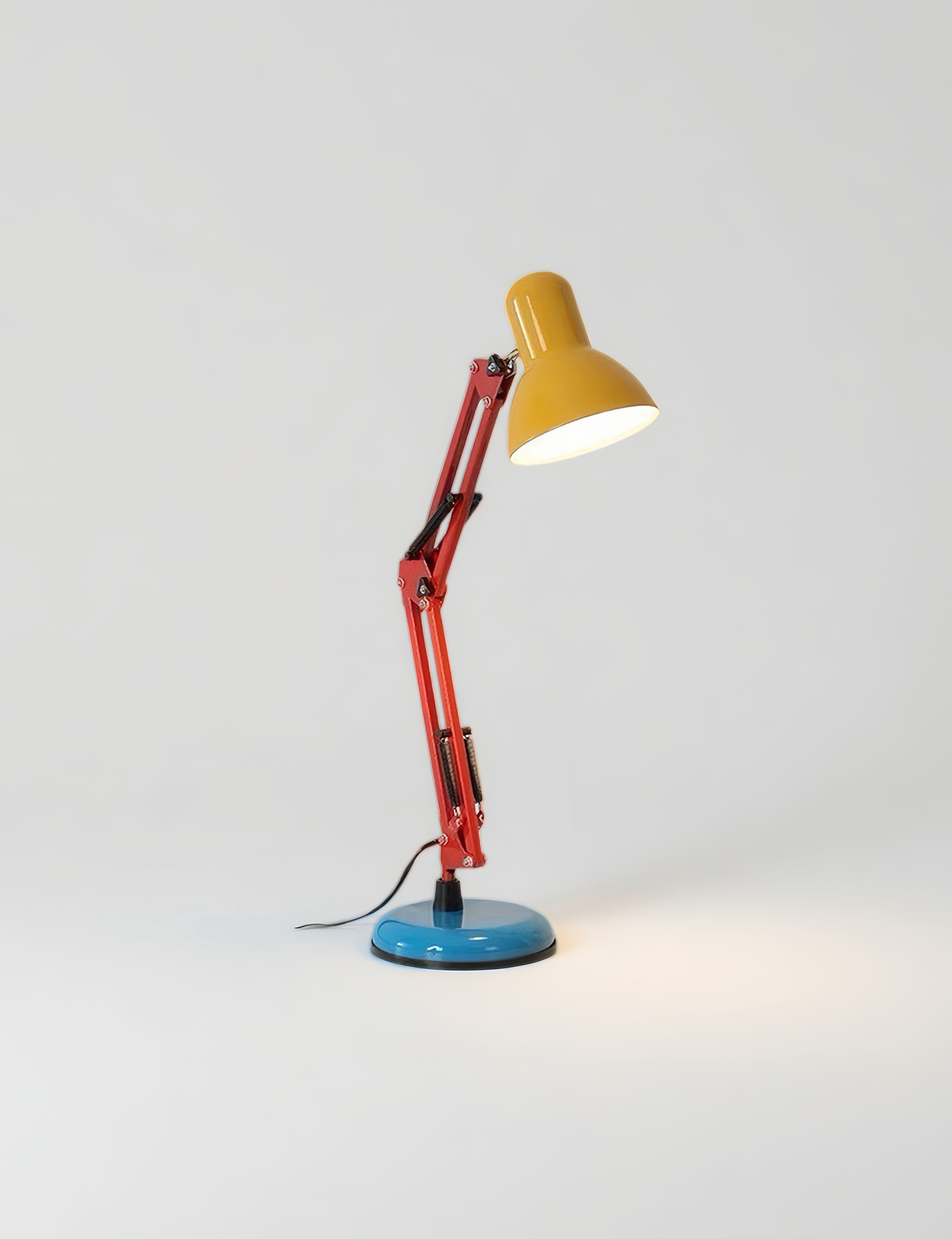 MemphisTableLamp.jpg