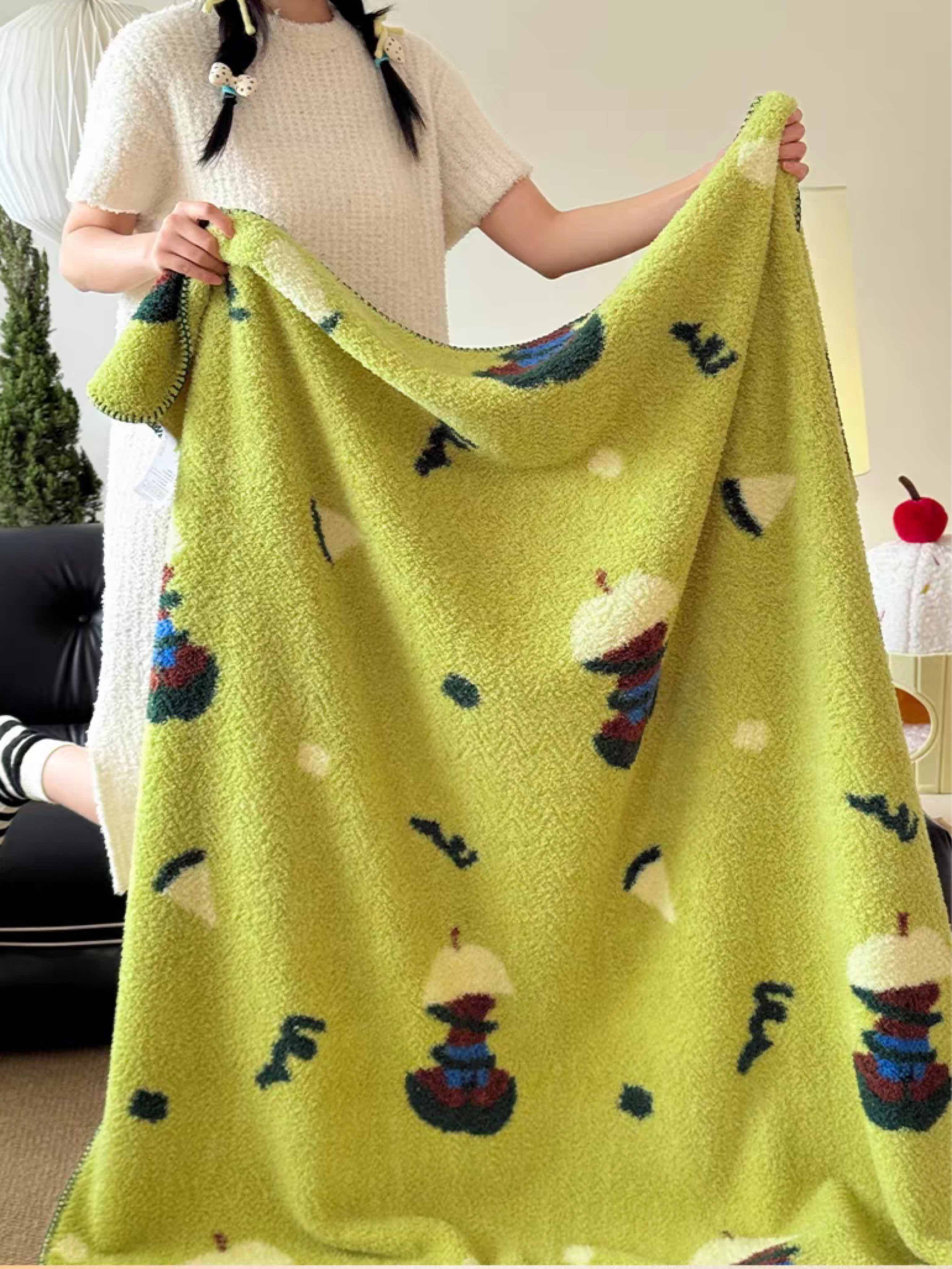 Sunny Meadow Throw Blanket, Soft Fluffy Sofa Throw for Cozy Living Room Decor