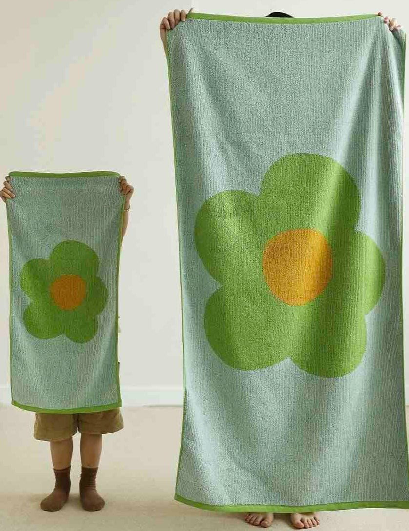 Cute Whimsical Sunflower Bath Towel - Ultra Soft & Absorbent Staple Cotton - Sunflower Bath Towel - Green Bath Towel - 140 * 70cm - INSPECIAL HOME