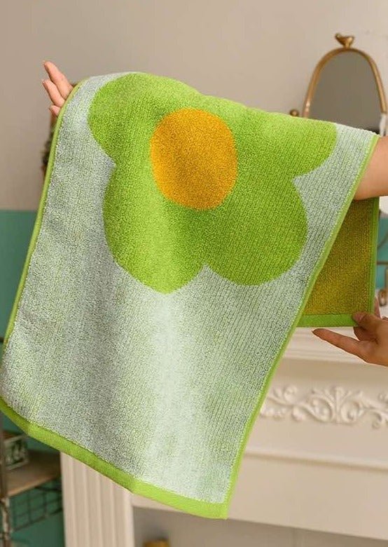 Cute Whimsical Sunflower Bath Towel - Ultra Soft & Absorbent Staple Cotton - Sunflower Bath Towel - Green Towel - 35 * 75cm - INSPECIAL HOME