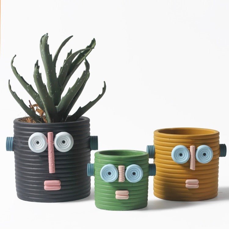 Dummy Robot Plant Flower Pot, Handmade Indoor / Outdoor Whimsical Ceramic Pots - Dummy Robot Pot - Green - INSPECIAL HOME