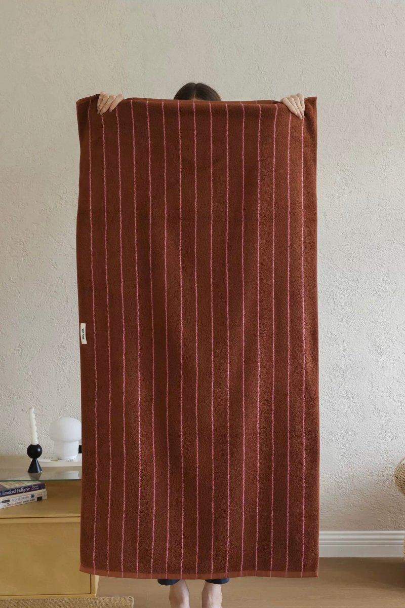 Earthy Tone Pinstripe Bath Towel — 100% Long - Staple Cotton, Soft, Plush & Absorbent - Modern Earthy - tone Pinstripe Towel - Coco Brown - Bath Towel - INSPECIAL HOME