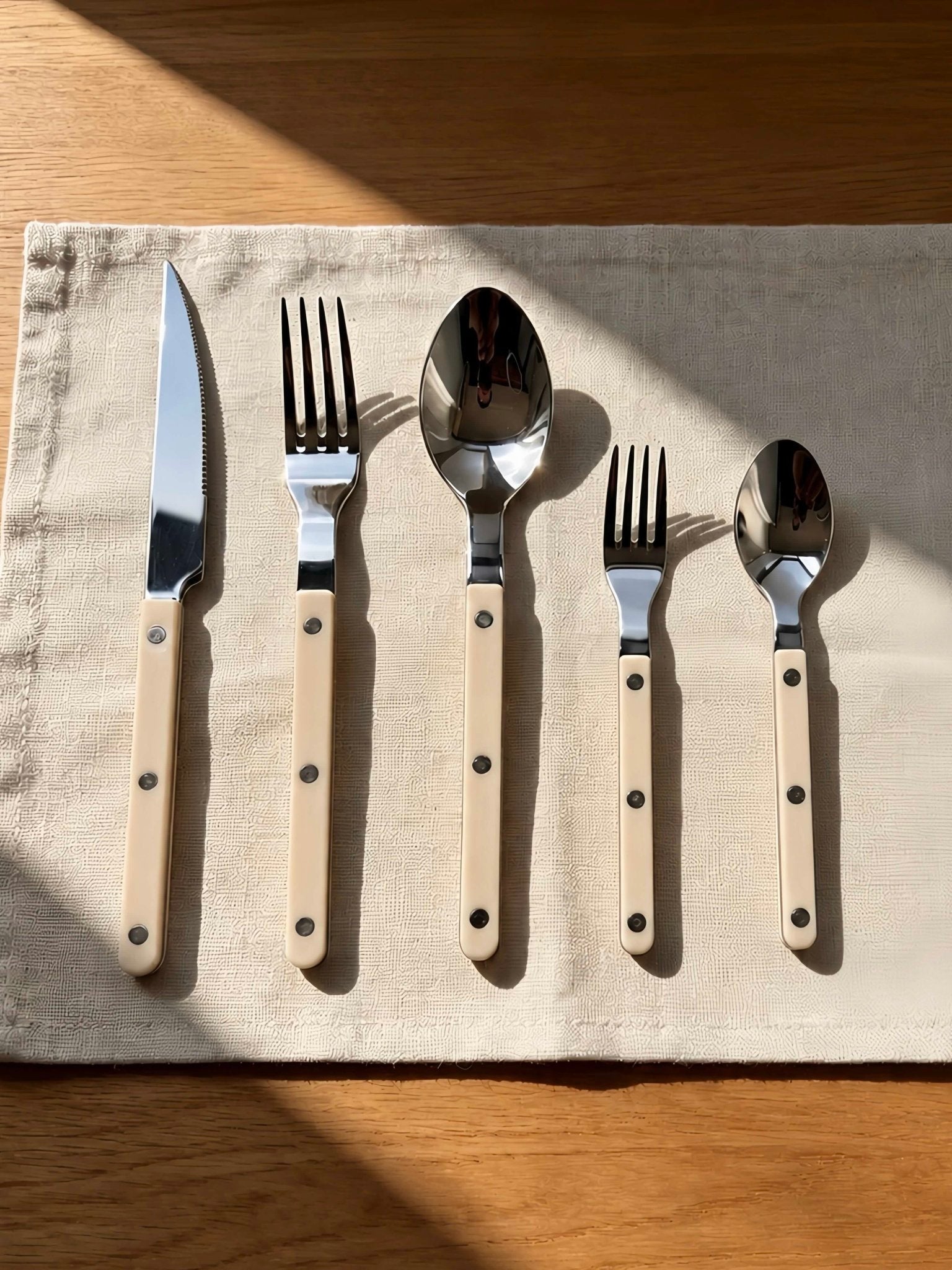 Elegant Modern Nordic Flatware Set Of 10 - Bistrot Rivet Cutlery Silverware -Flatware Sets- 10-Pcs Nordic Style Flatware Set - Ivory - INSPECIAL HOME