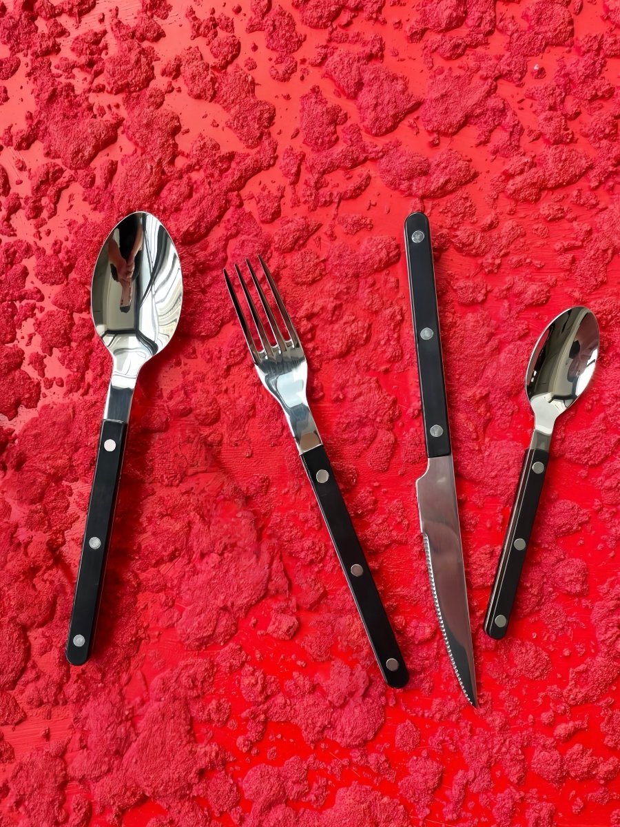 Elegant Modern Nordic Flatware Set Of 8 ( $4.9 Each ) - Bistrot Rivet Cutlery Silverware - Flatware Sets - 8 - Pcs Nordic Style Flatware Set - Ivory - Sabre Paris