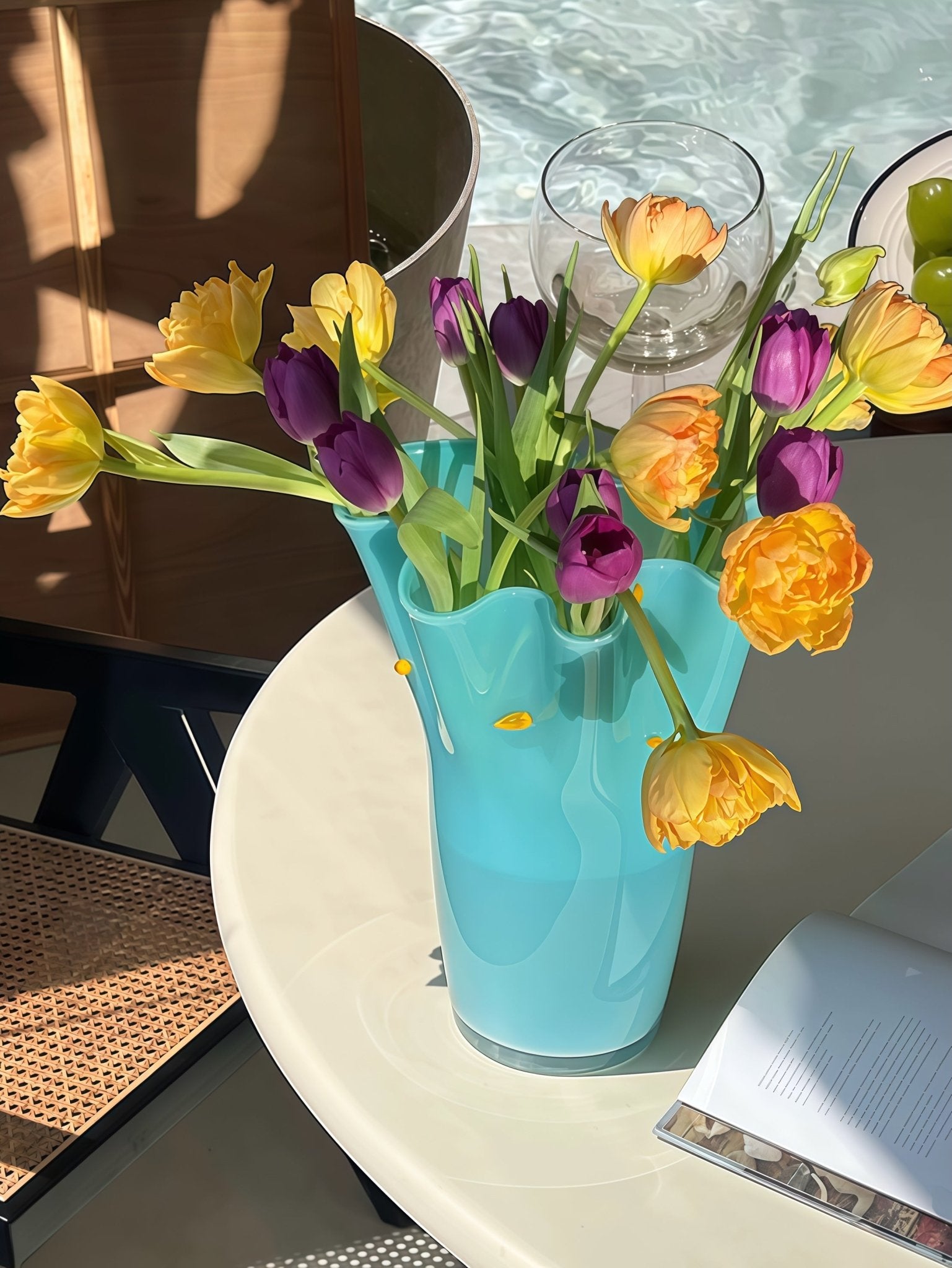 Handblown Wavy Whimsical Glass Vase - Eclectic Table Setting Centrepieces - Vases - Wavy Whimsical Glass Vase-Green Lagoon - INSPECIAL HOME