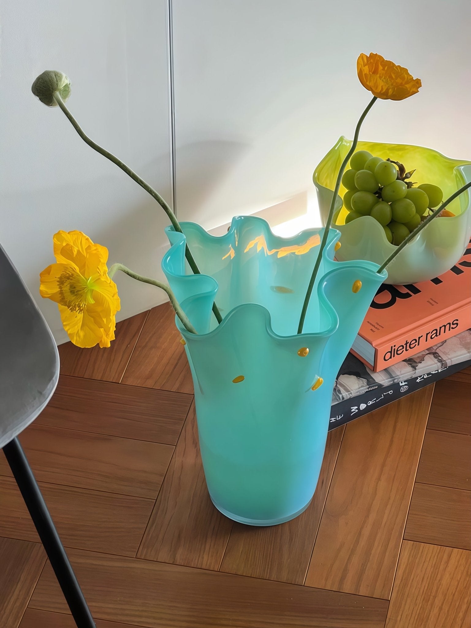 Handblown Wavy Whimsical Glass Vase - Eclectic Table Setting Centrepieces - Vases - Wavy Whimsical Glass Vase-Green Lagoon - INSPECIAL HOME
