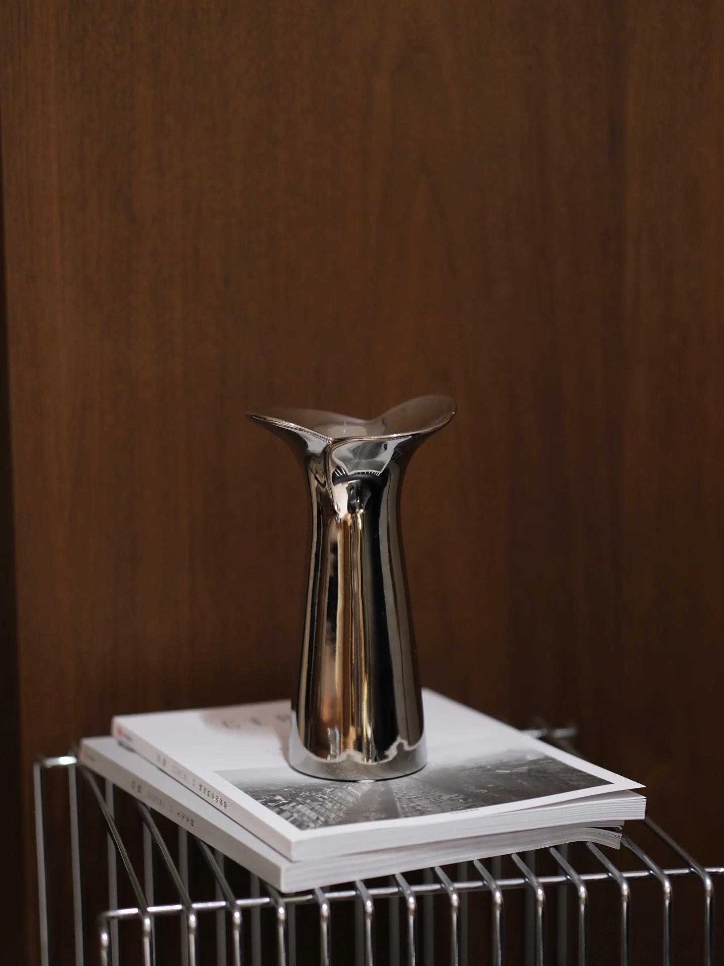 Handmade Modern Silver Bloom Vase, Ceramic Botanica Centrepiece Vase -Vases- Bloom Vase-Small - INSPECIAL HOME