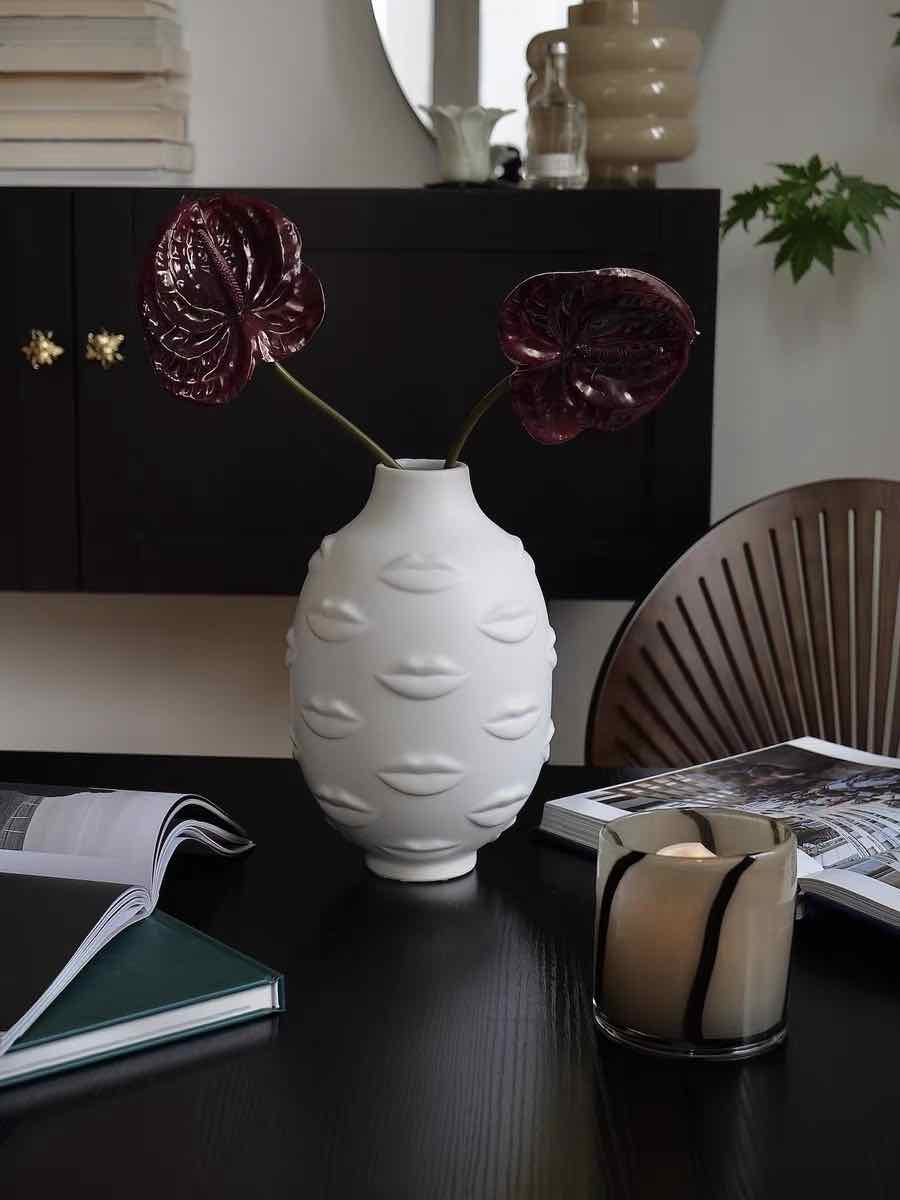 Lip Vase - Modern Abstract Decorative Ceramic Flower Centerpiece Vase - Vases - Lip Vase-White - Jonathan Adler