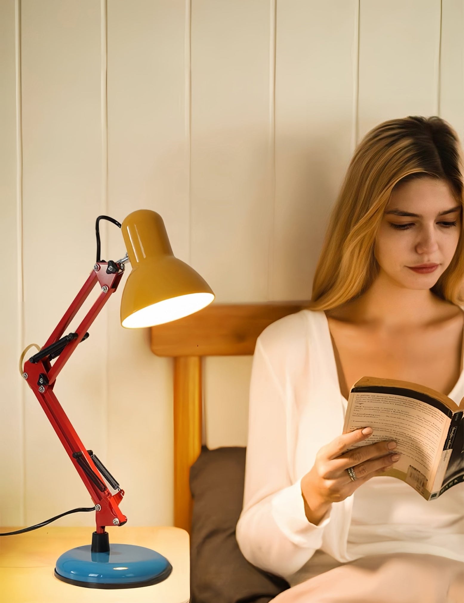 Memphis Retro Table Lamp for Study - Full Spectrum Eye Protection Desk Lamp - Night Lights & Ambient Lighting - Memphis Retro Table Lamp - Inspecial Home