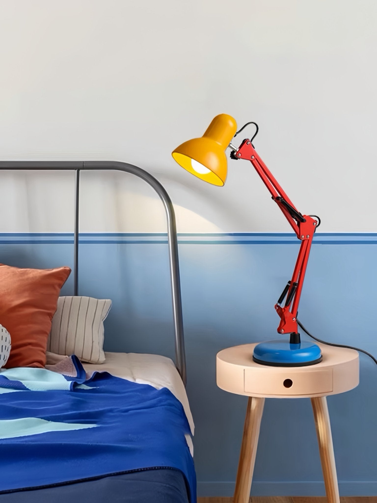 Memphis Retro Table Lamp for Study - Full Spectrum Eye Protection Desk Lamp - Night Lights & Ambient Lighting - Memphis Retro Table Lamp - Inspecial Home