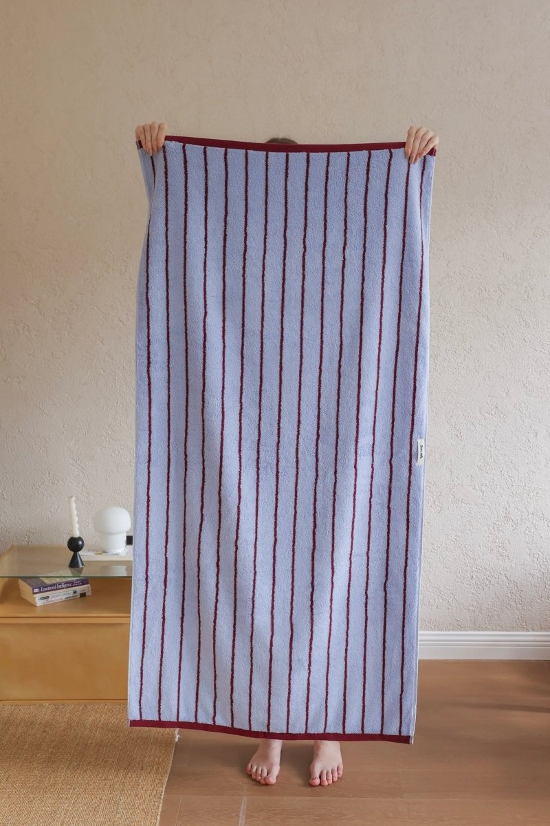 Modern Misty Blue Stripe Bath Towel — 100% Long - Staple Cotton, Soft, Plush & Absorbent - Misty Blue Stripe Towel - Bath Towel - INSPECIAL HOME