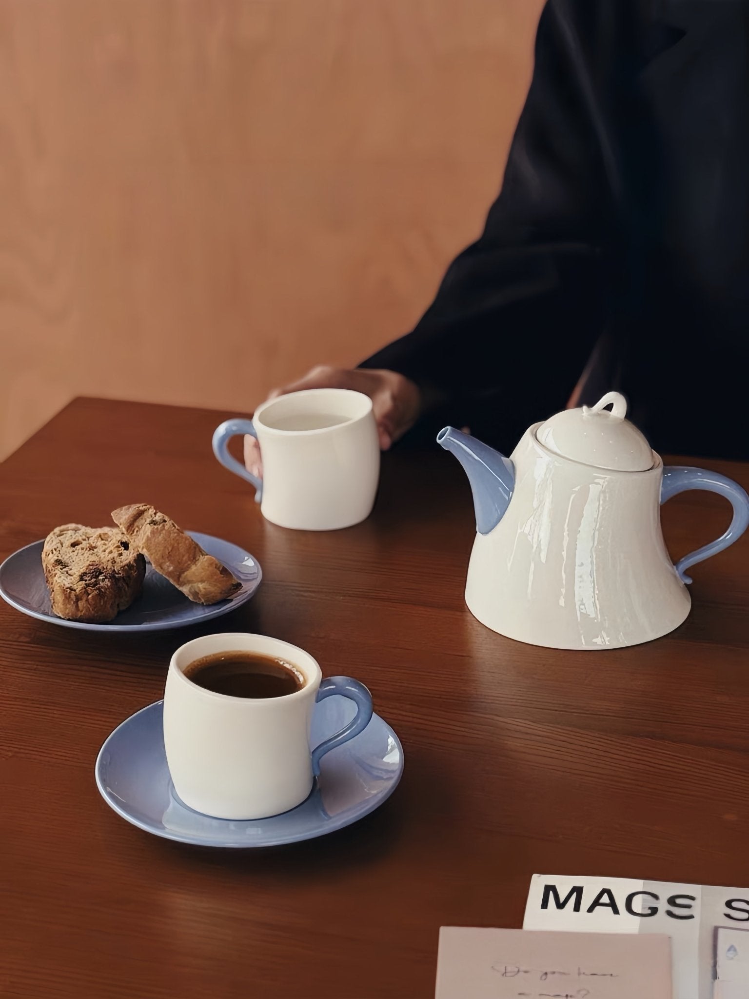 Postmodern Whimsical Wiggle Handle Ceramic Tea Set with Teapot and Mugs - Coffee & Tea Cups - Wiggle Tea Set - Blue - INSPECIAL HOME