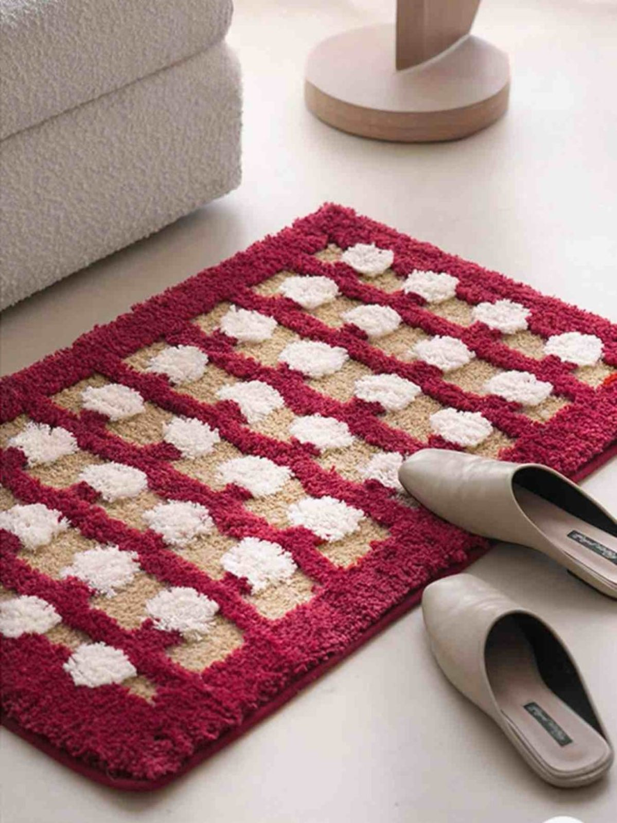 Retro Dotted Bath Rug, Ultra Soft, Absorbent & Anti - slip - Retro Dotted Bath Rug - Red Dots & Black Stripes - INSPECIAL HOME