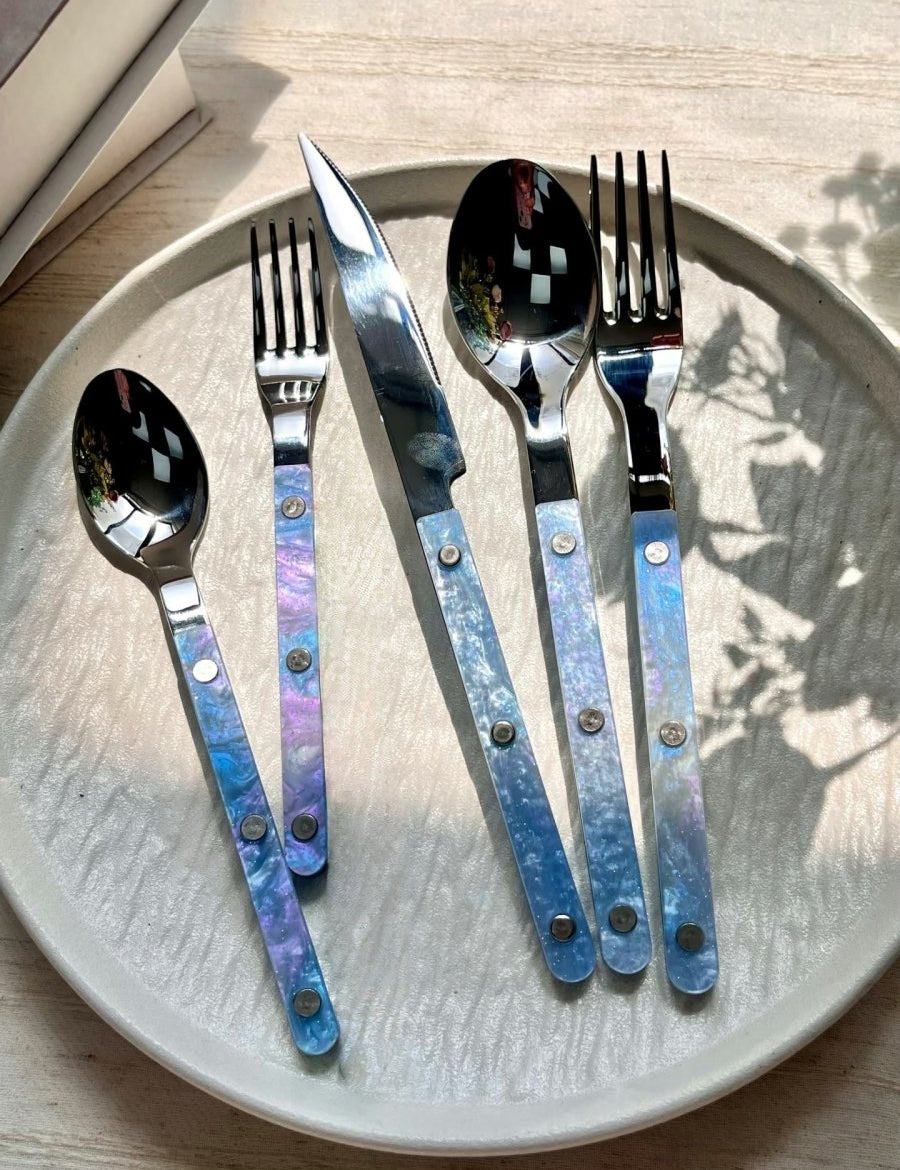 Set Of 10 Pcs Modern Nebula Cutlery, Bistrot Style Rivet Flatware Set - Flatware Sets - Nebula Cutlery Set Of 10 Pcs - Glacier - INSPECIAL HOME