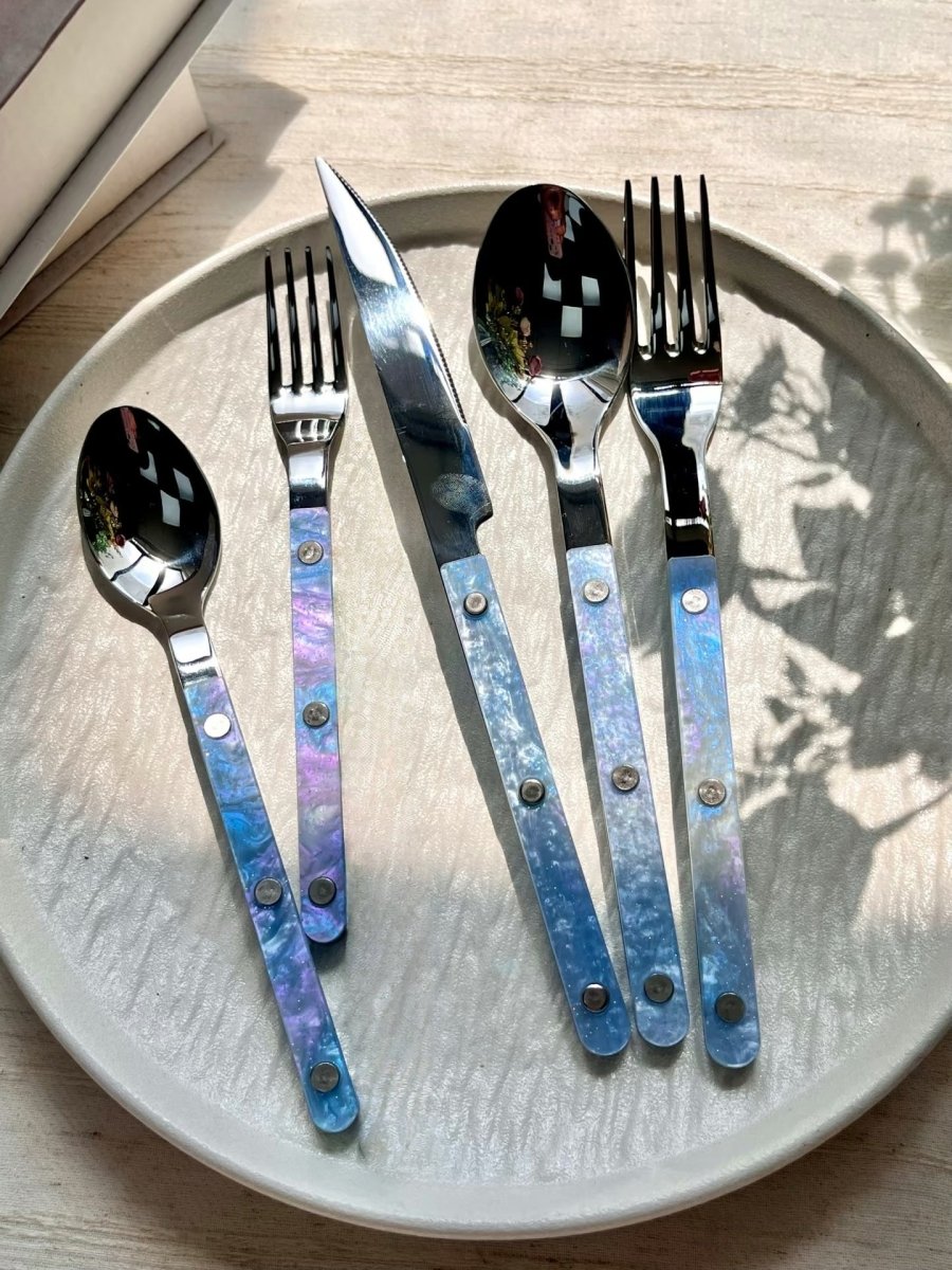 Set Of 10 Pcs Modern Nebula Cutlery, Bistrot Style Rivet Flatware Set - Flatware Sets - Nebula Cutlery Set Of 10 Pcs - Glacier - INSPECIAL HOME
