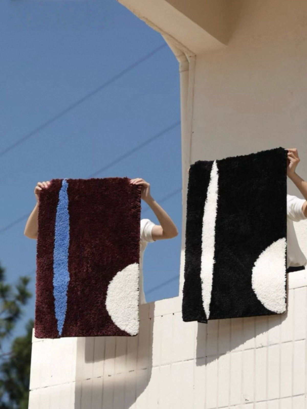 Ultra Soft Contemporary Abstract Bath Rug, Absorbent, Anti - slippery Mat - Contemporary Abstract Bath Rug - Coffee Brown & Blue & White - INSPECIAL HOME