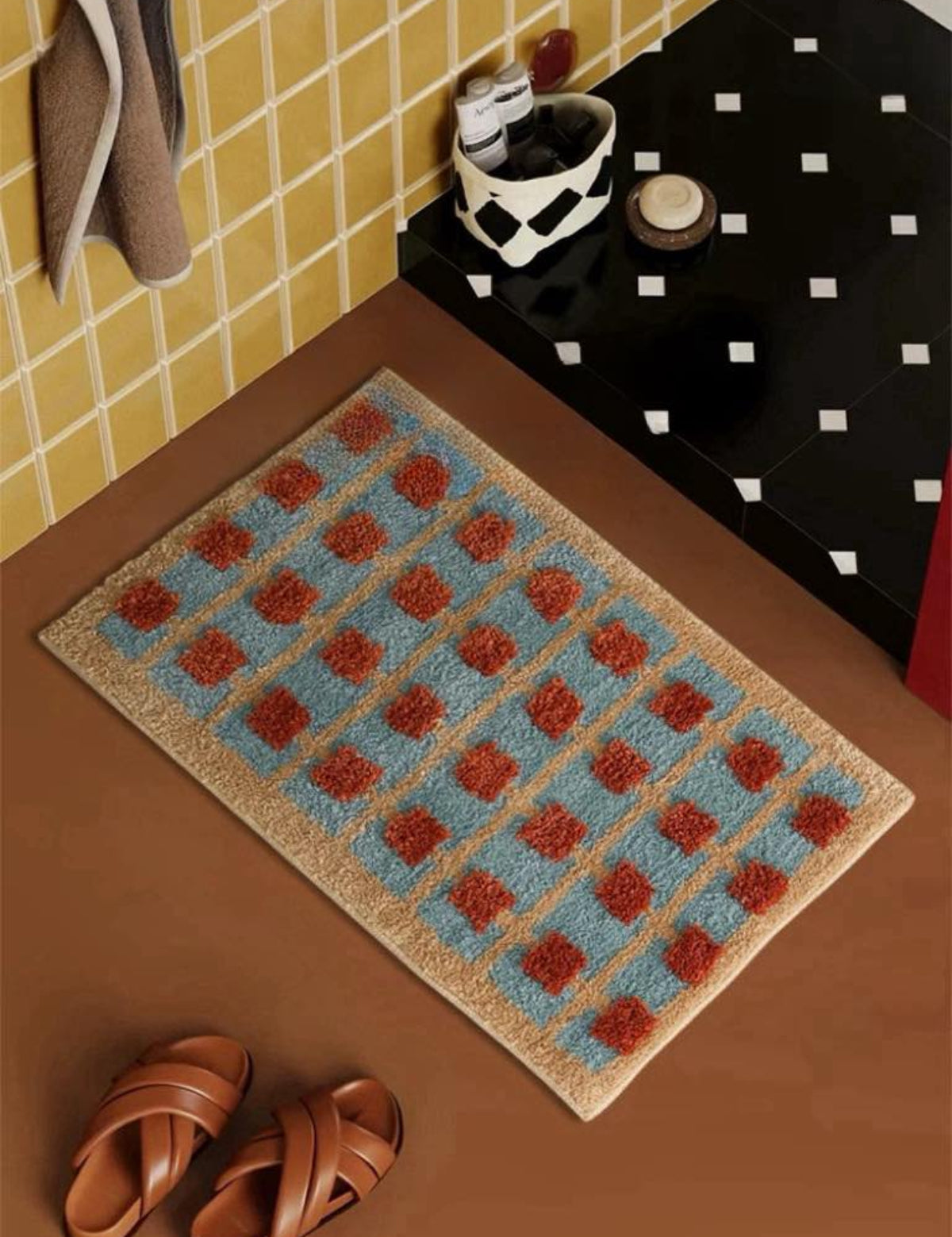 Ultra Soft Retro Whimsical Bath Rug, Machine - washable, Absorbent Mat - Retro Bath Rug - INSPECIAL HOME