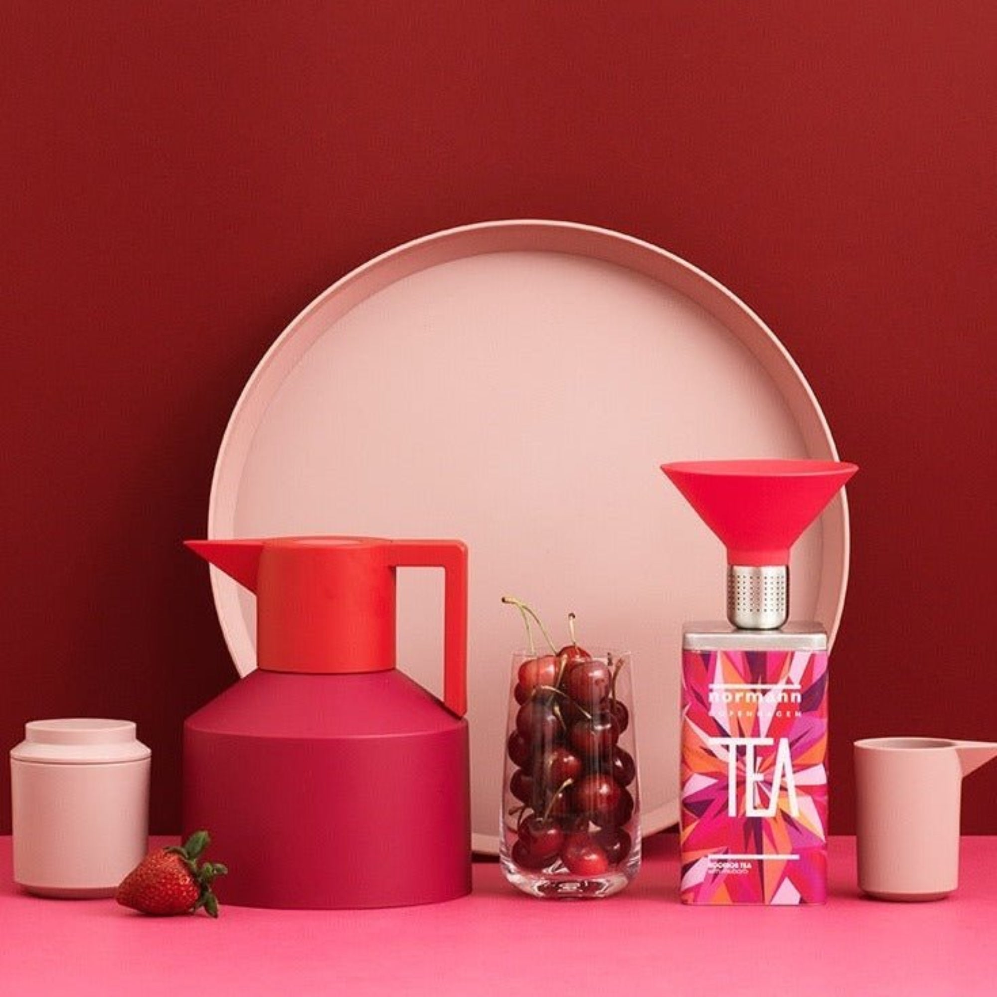 Insulated Geometric Water Pitcher - Large Thermal Jug for Cold or Hot Beverages - Geometric Insulated Pitcher - Rosy - Inspecial Home