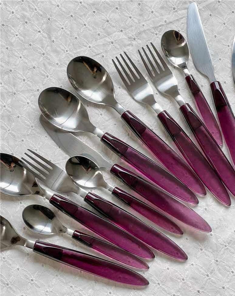 Meteor Flatware Set of 16 Pcs ( $3.5 Each ) - Sleek Modern Cutlery Silverware Set - Flatware Sets - Meteor Flatware Set of 16 Pcs - INSPECIAL HOME