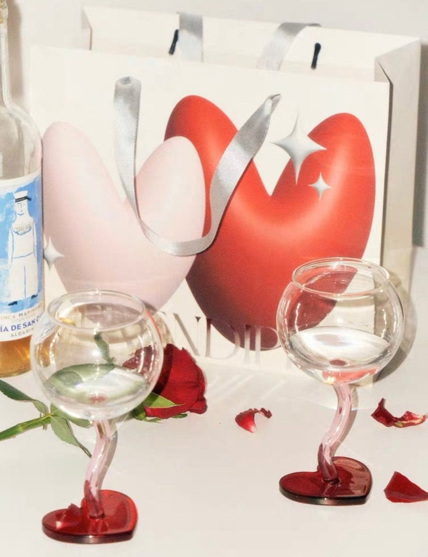 Valentine's Gift Box: Retro Wavy Goblet Set of 4 Pcs - Gifts for Valentine's Day, Wedding, Anniversary - Stemware - Valentine's Gift Box: Retro Wavy Goblet Set of 4 Pcs - INSPECIAL HOME